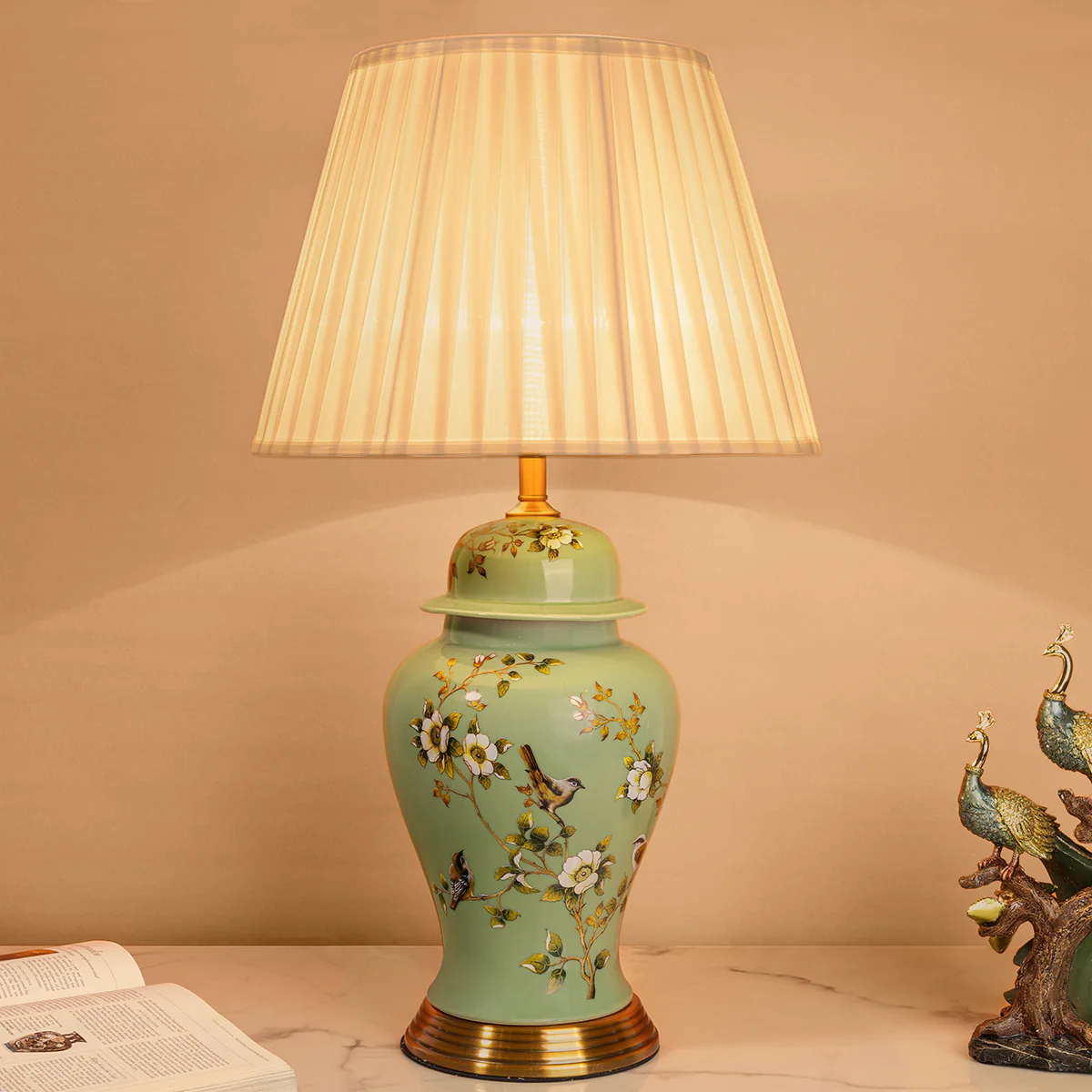 Blossom Elegance Table Lamp - Image 2