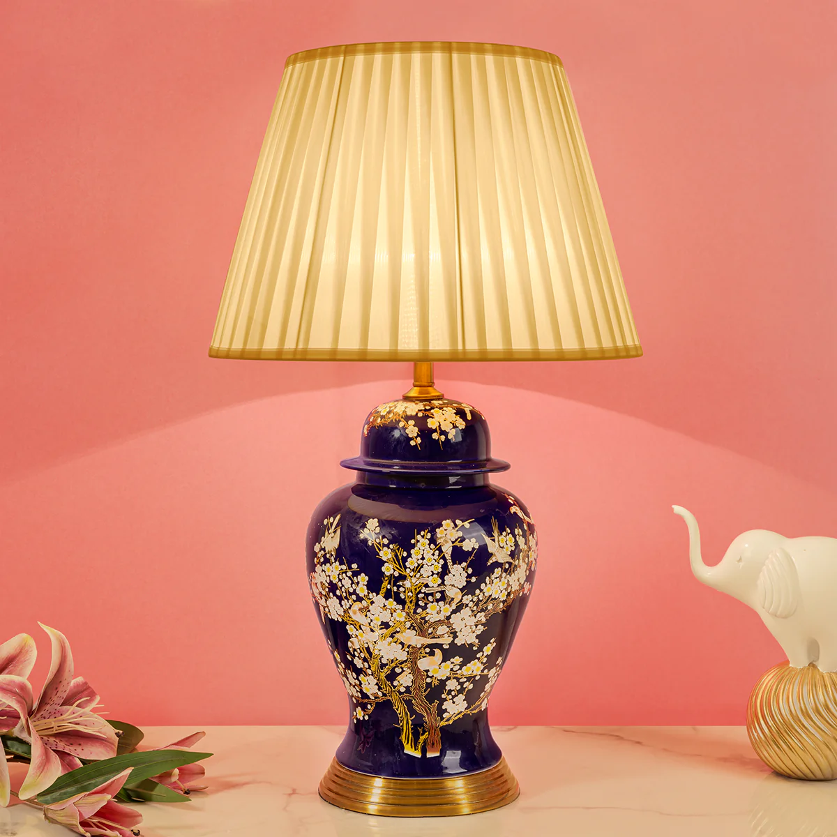 Graceful Bloom Table Lamp - Image 2