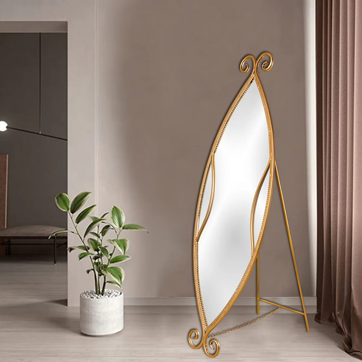IlluVision Decorative Floor Mirror - Gold
