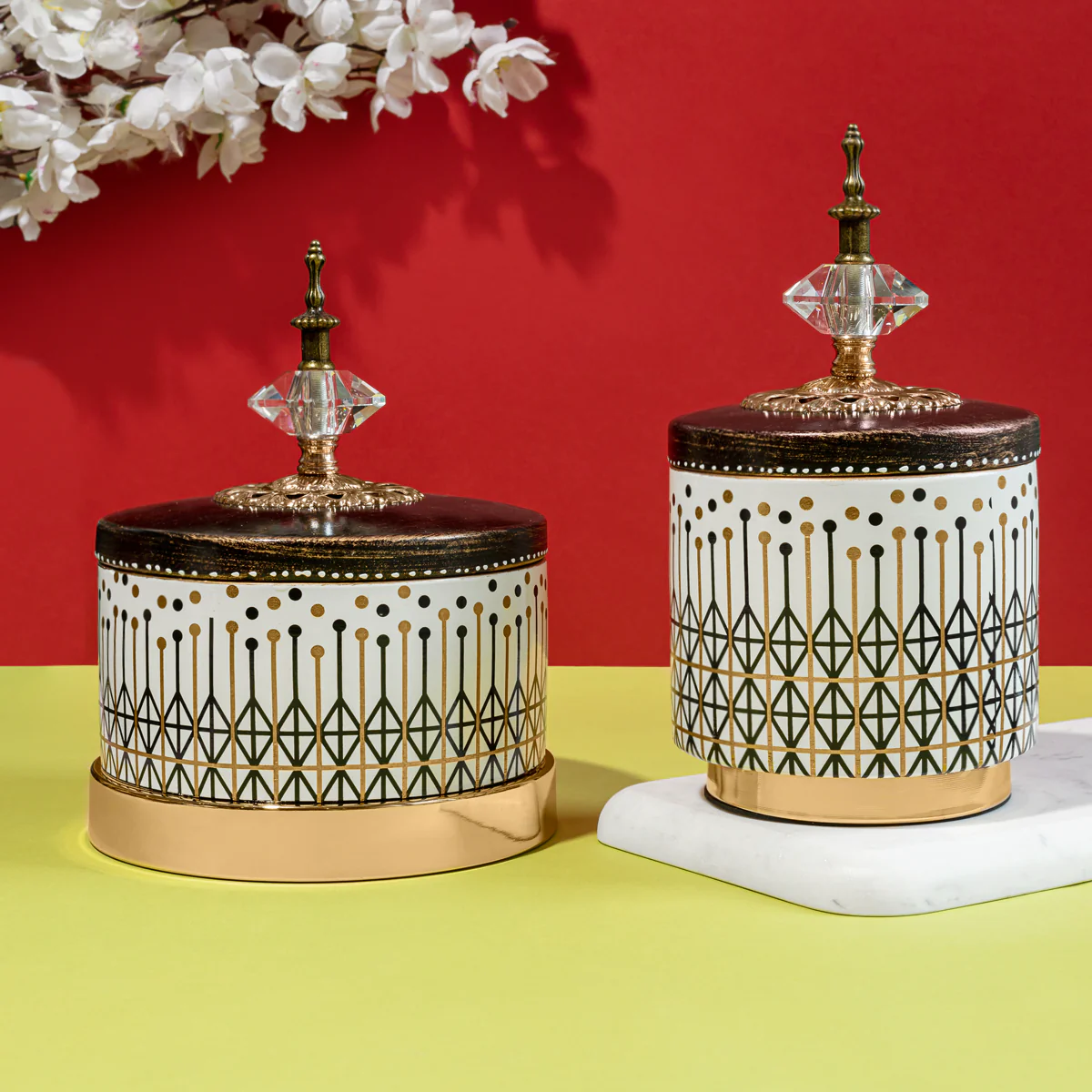 Monarchy Decorative Ceramic Showpiece