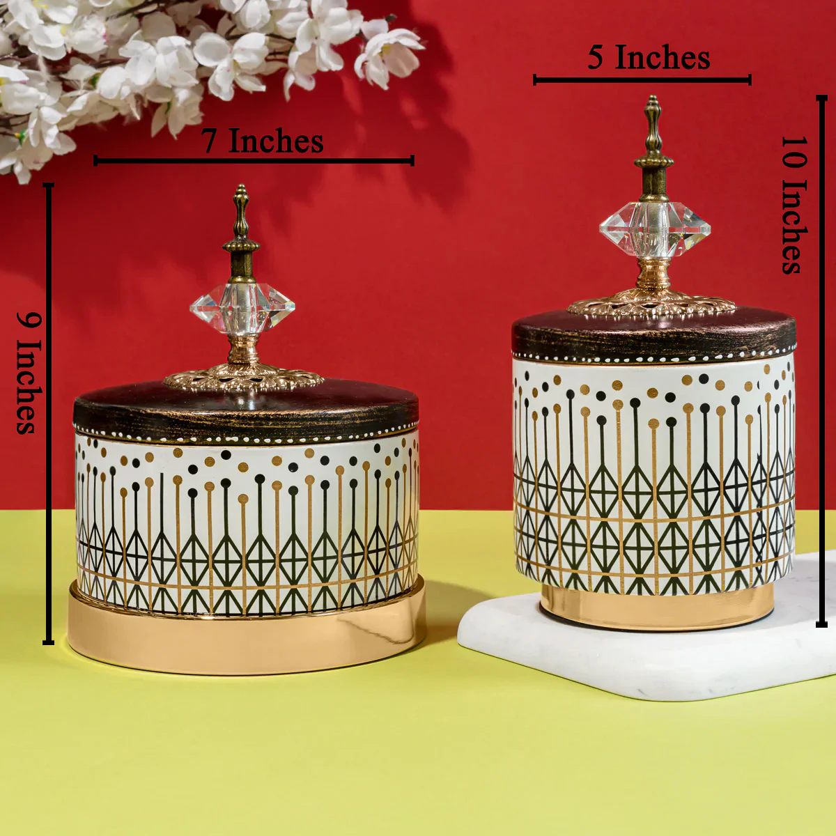 Monarchy Decorative Ceramic Showpiece - Image 2