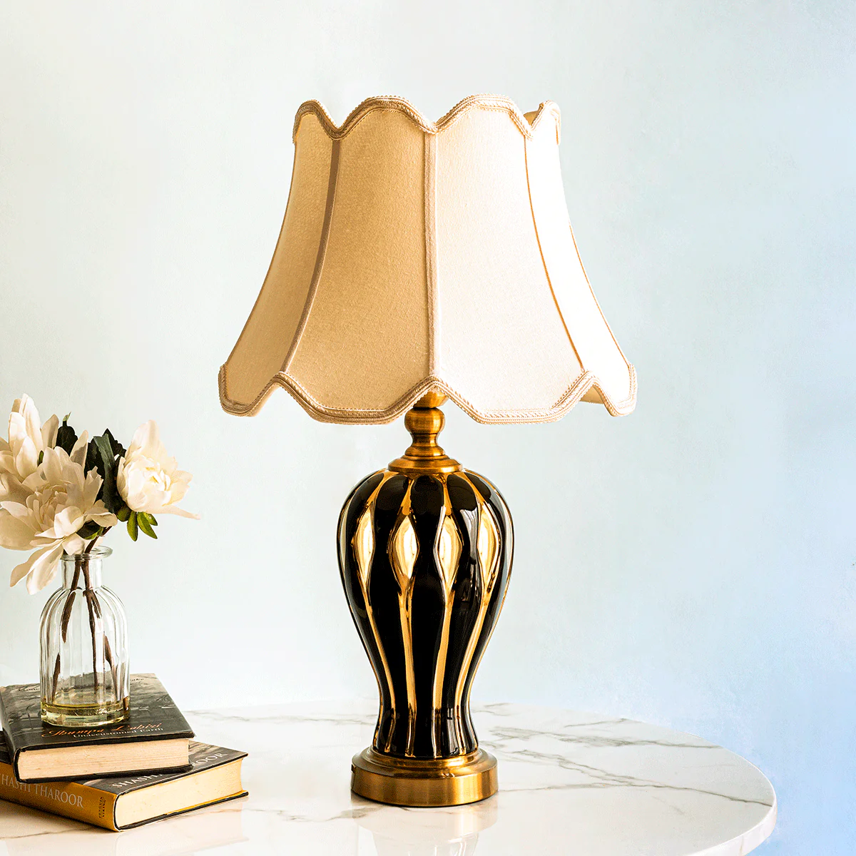 Roggo Royal Decorative Ceramic Table Lamp - Black - Image 3