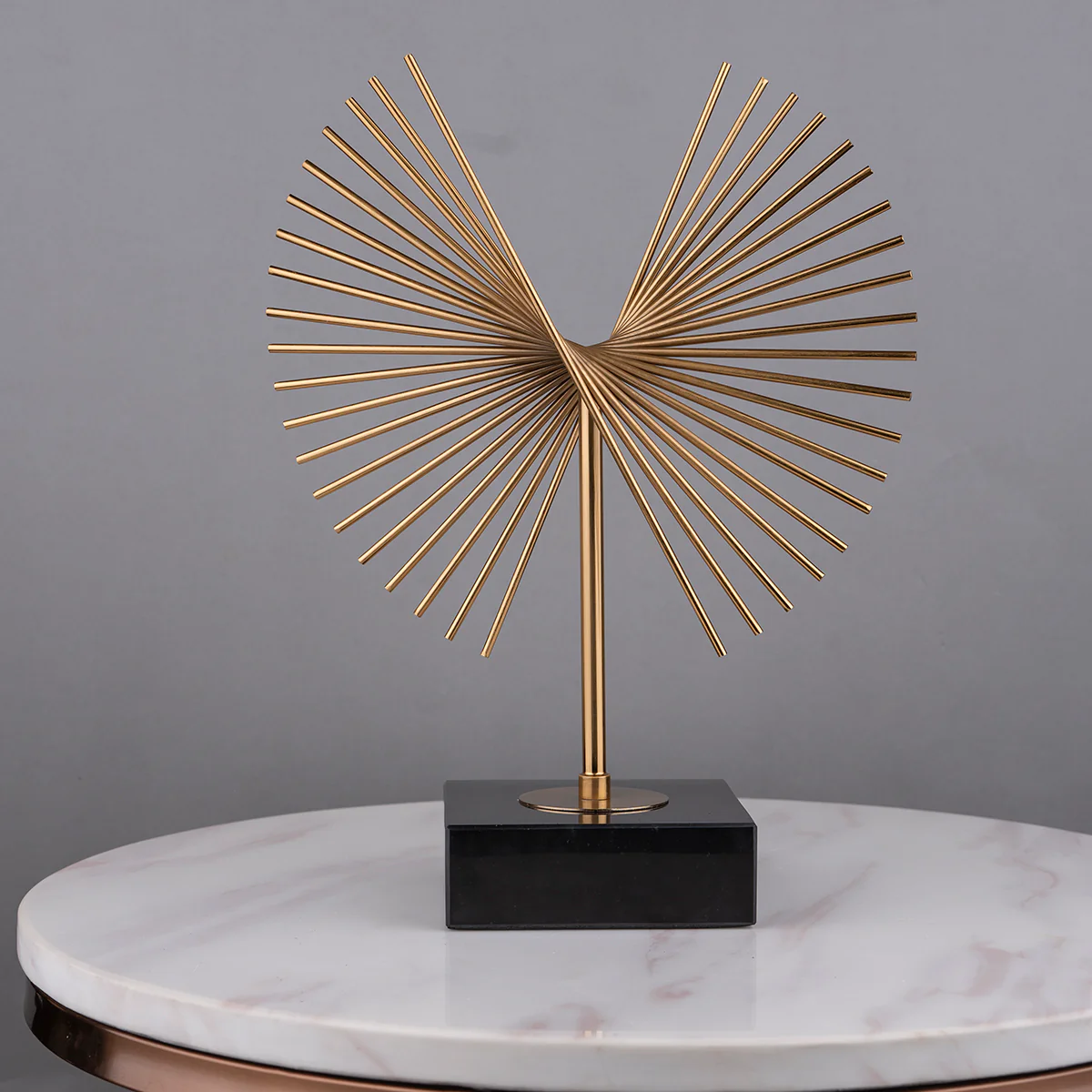 The Rising Peacock Table Showpiece for Decoration - Image 3